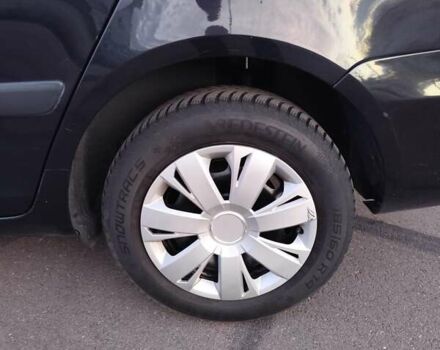 Черный Шкода Фабия, объемом двигателя 1.4 л и пробегом 197 тыс. км за 5800 $, фото 20 на Automoto.ua