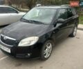 Черный Шкода Фабия, объемом двигателя 1.6 л и пробегом 170 тыс. км за 5650 $, фото 1 на Automoto.ua