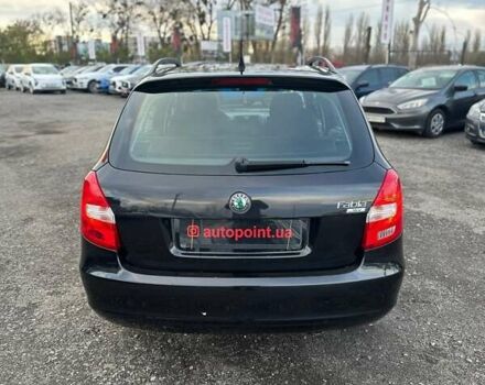 Черный Шкода Фабия, объемом двигателя 1.39 л и пробегом 172 тыс. км за 5999 $, фото 10 на Automoto.ua