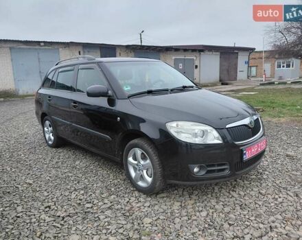 Чорний Шкода Фабія, об'ємом двигуна 1.6 л та пробігом 207 тис. км за 5950 $, фото 1 на Automoto.ua