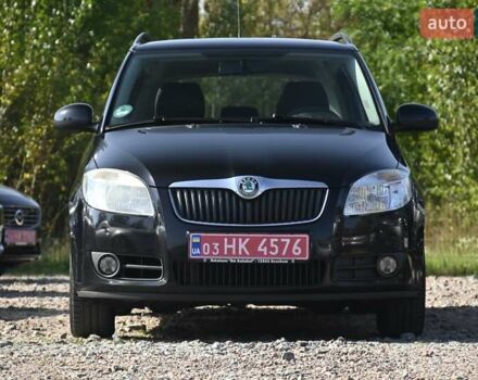 Черный Шкода Фабия, объемом двигателя 1.4 л и пробегом 235 тыс. км за 5800 $, фото 4 на Automoto.ua