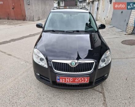 Чорний Шкода Фабія, об'ємом двигуна 1.4 л та пробігом 210 тис. км за 5999 $, фото 2 на Automoto.ua