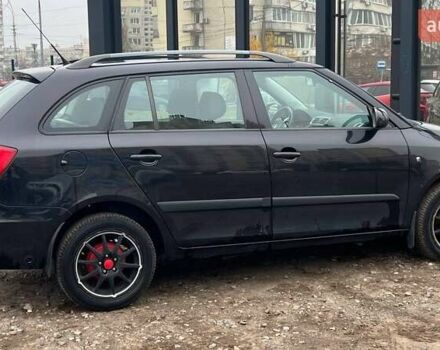 Чорний Шкода Фабія, об'ємом двигуна 1.39 л та пробігом 124 тис. км за 5490 $, фото 5 на Automoto.ua