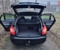 Черный Шкода Фабия, объемом двигателя 1.42 л и пробегом 248 тыс. км за 4300 $, фото 1 на Automoto.ua