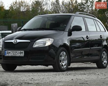 Черный Шкода Фабия, объемом двигателя 1.39 л и пробегом 205 тыс. км за 5499 $, фото 7 на Automoto.ua