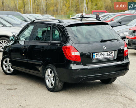 Черный Шкода Фабия, объемом двигателя 1.4 л и пробегом 175 тыс. км за 6300 $, фото 3 на Automoto.ua