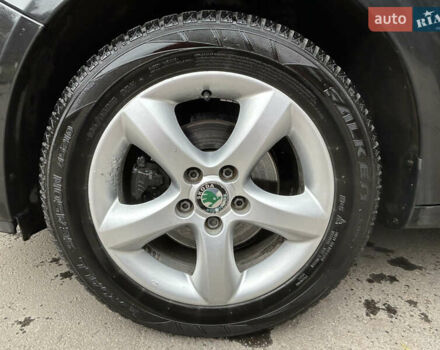 Черный Шкода Фабия, объемом двигателя 1.39 л и пробегом 202 тыс. км за 5750 $, фото 20 на Automoto.ua