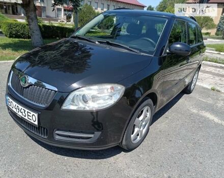 Черный Шкода Фабия, объемом двигателя 1.4 л и пробегом 142 тыс. км за 5450 $, фото 9 на Automoto.ua