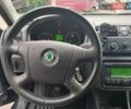 Черный Шкода Фабия, объемом двигателя 1.39 л и пробегом 210 тыс. км за 5300 $, фото 8 на Automoto.ua