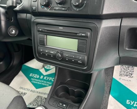 Чорний Шкода Фабія, об'ємом двигуна 1.2 л та пробігом 184 тис. км за 4600 $, фото 5 на Automoto.ua