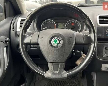 Чорний Шкода Фабія, об'ємом двигуна 1.39 л та пробігом 124 тис. км за 5490 $, фото 16 на Automoto.ua