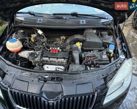 Черный Шкода Фабия, объемом двигателя 1.2 л и пробегом 264 тыс. км за 4250 $, фото 15 на Automoto.ua