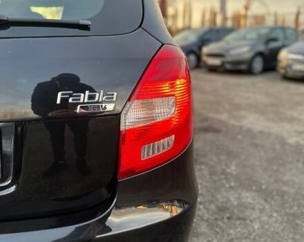 Черный Шкода Фабия, объемом двигателя 1.39 л и пробегом 172 тыс. км за 5999 $, фото 9 на Automoto.ua