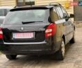 Черный Шкода Фабия, объемом двигателя 1.6 л и пробегом 216 тыс. км за 5900 $, фото 3 на Automoto.ua