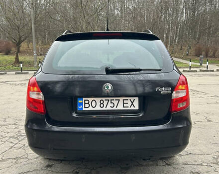Черный Шкода Фабия, объемом двигателя 1.39 л и пробегом 202 тыс. км за 5750 $, фото 15 на Automoto.ua
