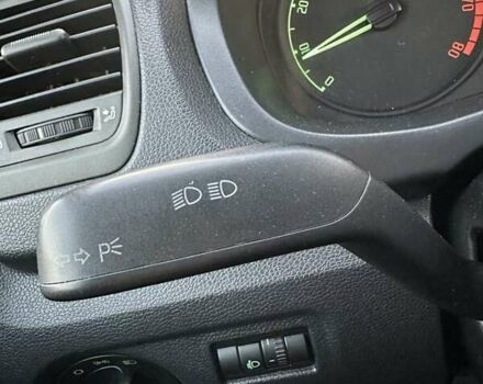 Черный Шкода Фабия, объемом двигателя 1.39 л и пробегом 172 тыс. км за 5999 $, фото 32 на Automoto.ua