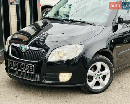 Черный Шкода Фабия, объемом двигателя 1.4 л и пробегом 175 тыс. км за 6300 $, фото 7 на Automoto.ua