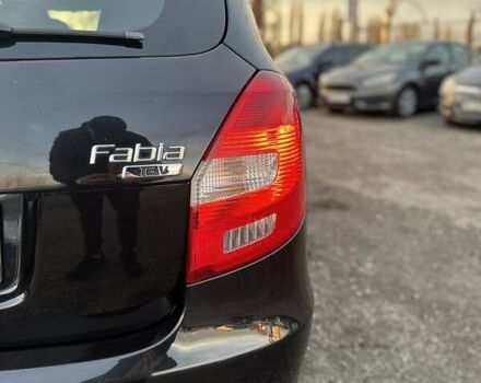 Чорний Шкода Фабія, об'ємом двигуна 1.39 л та пробігом 172 тис. км за 5999 $, фото 9 на Automoto.ua