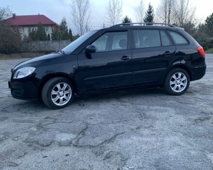 Черный Шкода Фабия, объемом двигателя 1.4 л и пробегом 228 тыс. км за 6999 $, фото 5 на Automoto.ua
