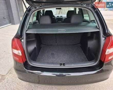 Чорний Шкода Фабія, об'ємом двигуна 1.4 л та пробігом 210 тис. км за 5999 $, фото 12 на Automoto.ua