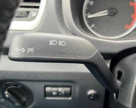 Черный Шкода Фабия, объемом двигателя 0 л и пробегом 124 тыс. км за 4990 $, фото 14 на Automoto.ua