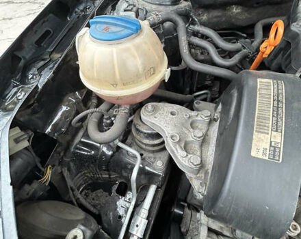 Черный Шкода Фабия, объемом двигателя 1.39 л и пробегом 202 тыс. км за 5750 $, фото 31 на Automoto.ua