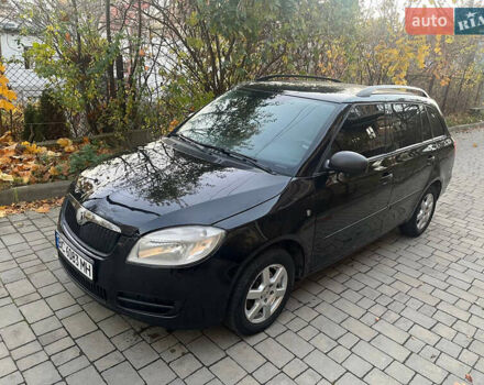 Черный Шкода Фабия, объемом двигателя 1.2 л и пробегом 270 тыс. км за 3850 $, фото 2 на Automoto.ua
