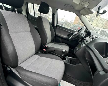 Чорний Шкода Фабія, об'ємом двигуна 1.2 л та пробігом 184 тис. км за 4600 $, фото 3 на Automoto.ua