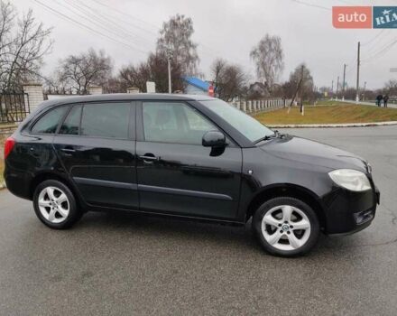 Черный Шкода Фабия, объемом двигателя 1.4 л и пробегом 201 тыс. км за 5750 $, фото 13 на Automoto.ua