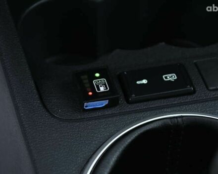 Черный Шкода Фабия, объемом двигателя 1.4 л и пробегом 205 тыс. км за 5600 $, фото 25 на Automoto.ua