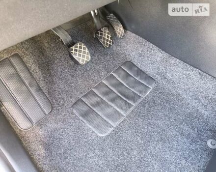 Черный Шкода Фабия, объемом двигателя 1.4 л и пробегом 142 тыс. км за 5450 $, фото 44 на Automoto.ua