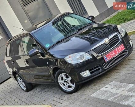 Черный Шкода Фабия, объемом двигателя 1.6 л и пробегом 163 тыс. км за 7700 $, фото 3 на Automoto.ua