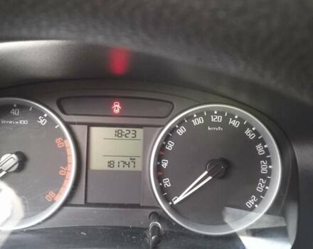 Черный Шкода Фабия, объемом двигателя 1.39 л и пробегом 182 тыс. км за 6600 $, фото 3 на Automoto.ua