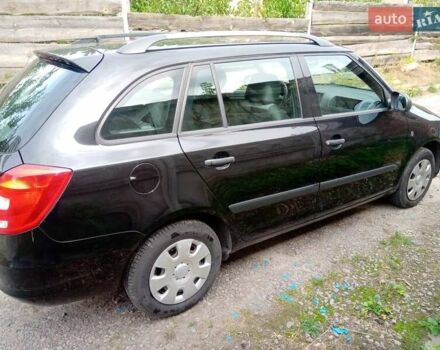 Черный Шкода Фабия, объемом двигателя 1.2 л и пробегом 192 тыс. км за 4250 $, фото 5 на Automoto.ua