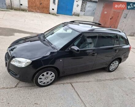 Чорний Шкода Фабія, об'ємом двигуна 1.4 л та пробігом 210 тис. км за 5999 $, фото 4 на Automoto.ua