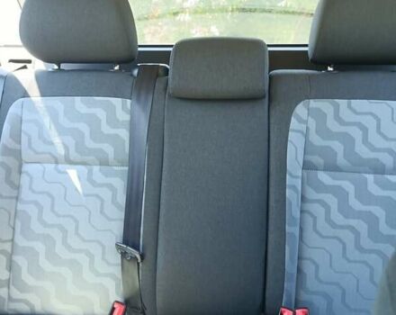 Черный Шкода Фабия, объемом двигателя 1.4 л и пробегом 142 тыс. км за 5450 $, фото 42 на Automoto.ua