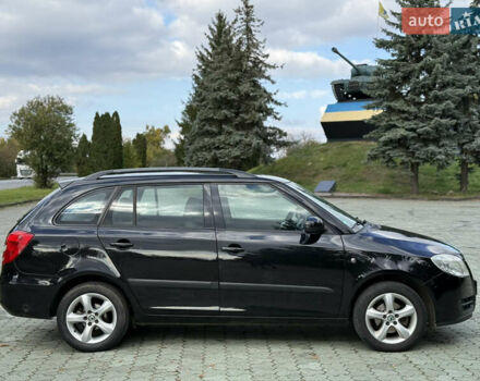 Чорний Шкода Фабія, об'ємом двигуна 1.6 л та пробігом 244 тис. км за 6900 $, фото 5 на Automoto.ua
