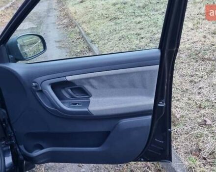 Черный Шкода Фабия, объемом двигателя 1.42 л и пробегом 248 тыс. км за 5000 $, фото 16 на Automoto.ua