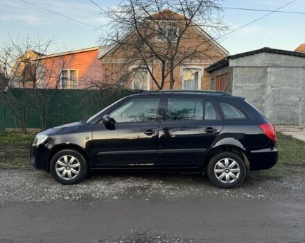 Чорний Шкода Фабія, об'ємом двигуна 1.4 л та пробігом 235 тис. км за 5600 $, фото 2 на Automoto.ua