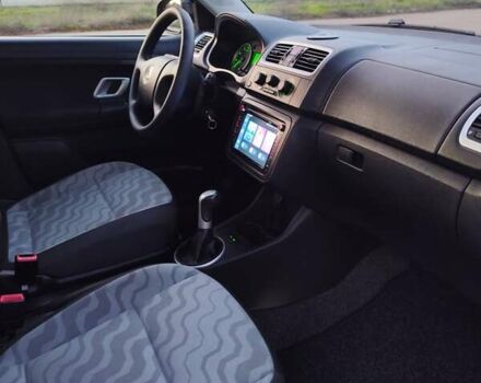 Черный Шкода Фабия, объемом двигателя 1.4 л и пробегом 197 тыс. км за 5800 $, фото 39 на Automoto.ua