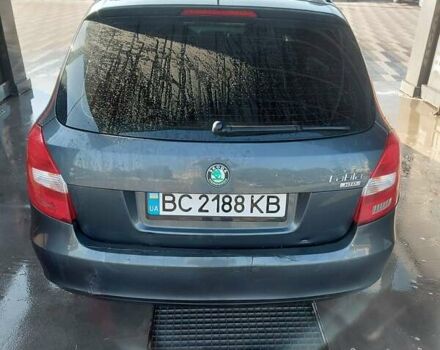 Чорний Шкода Фабія, об'ємом двигуна 1.2 л та пробігом 264 тис. км за 3500 $, фото 2 на Automoto.ua