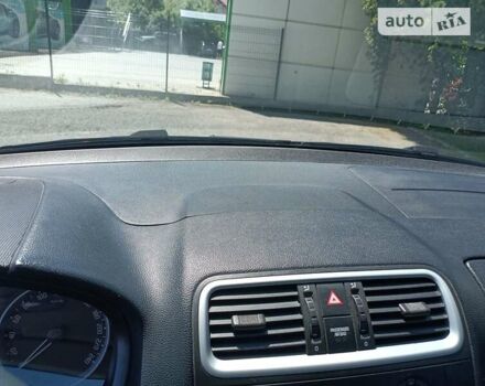 Черный Шкода Фабия, объемом двигателя 1.4 л и пробегом 142 тыс. км за 5450 $, фото 29 на Automoto.ua