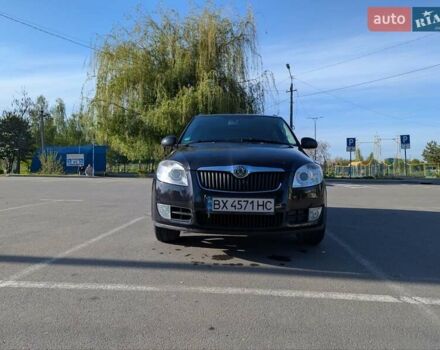 Черный Шкода Фабия, объемом двигателя 1.39 л и пробегом 239 тыс. км за 5900 $, фото 6 на Automoto.ua
