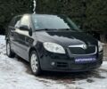Черный Шкода Фабия, объемом двигателя 1.4 л и пробегом 200 тыс. км за 5500 $, фото 1 на Automoto.ua