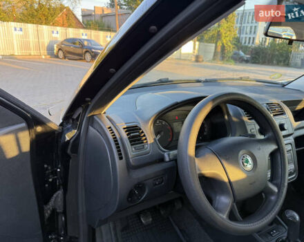 Чорний Шкода Фабія, об'ємом двигуна 1.39 л та пробігом 212 тис. км за 5100 $, фото 26 на Automoto.ua