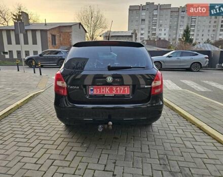 Черный Шкода Фабия, объемом двигателя 1.6 л и пробегом 163 тыс. км за 7700 $, фото 6 на Automoto.ua
