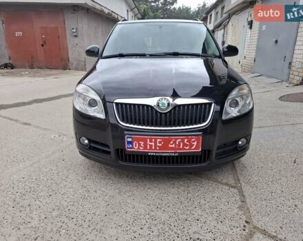 Чорний Шкода Фабія, об'ємом двигуна 1.4 л та пробігом 210 тис. км за 5999 $, фото 1 на Automoto.ua