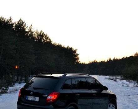 Черный Шкода Фабия, объемом двигателя 1.2 л и пробегом 210 тыс. км за 3700 $, фото 1 на Automoto.ua