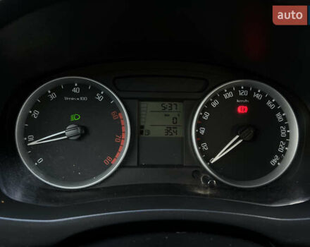 Чорний Шкода Фабія, об'ємом двигуна 1.39 л та пробігом 245 тис. км за 5200 $, фото 12 на Automoto.ua