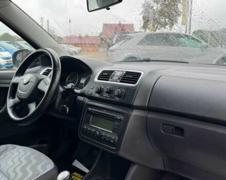 Чорний Шкода Фабія, об'ємом двигуна 1.2 л та пробігом 160 тис. км за 5500 $, фото 23 на Automoto.ua